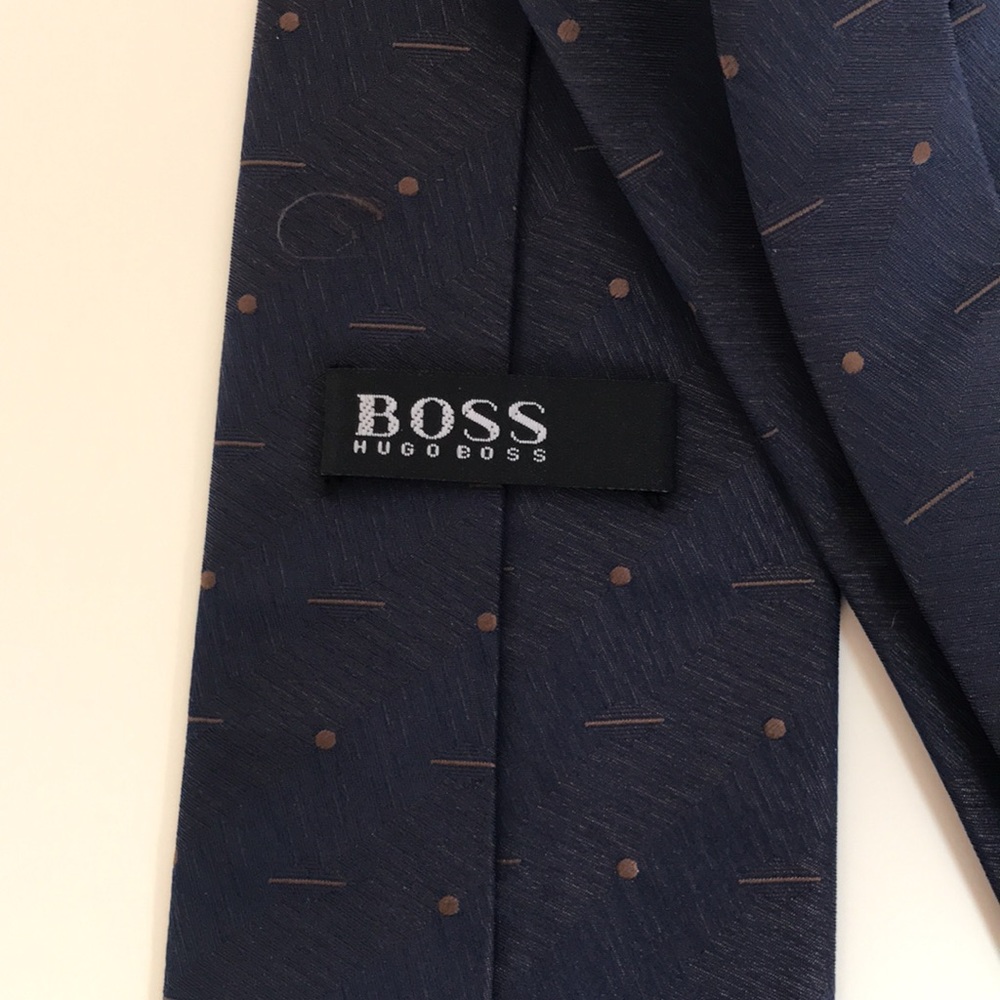 Hugo Boss Tie - Picture 5 of 5
